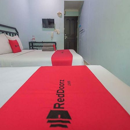 Reddoorz Near Nagoya Citywalk Batam 2 Ngoại thất bức ảnh