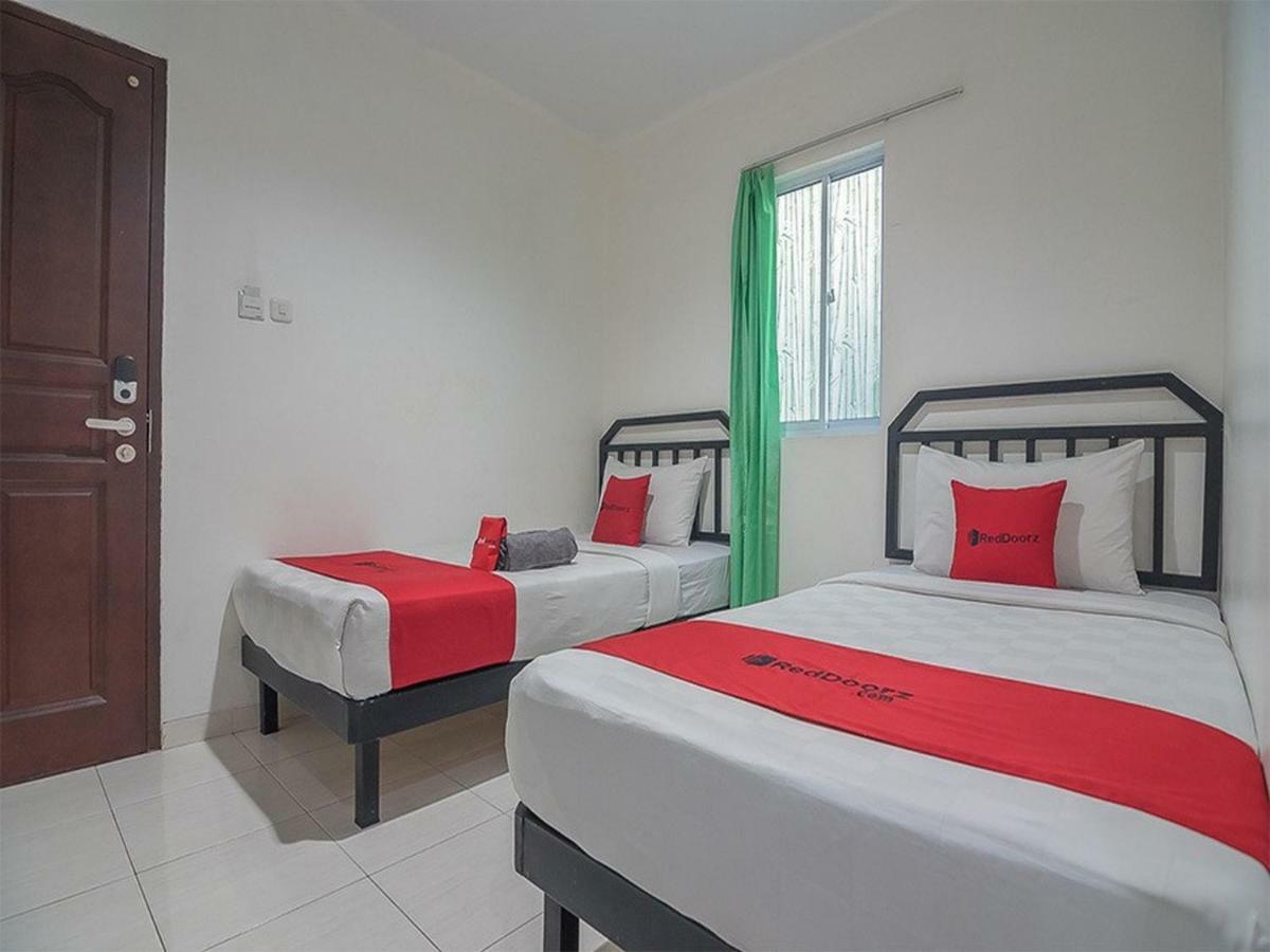 Reddoorz Near Nagoya Citywalk Batam 2 Ngoại thất bức ảnh