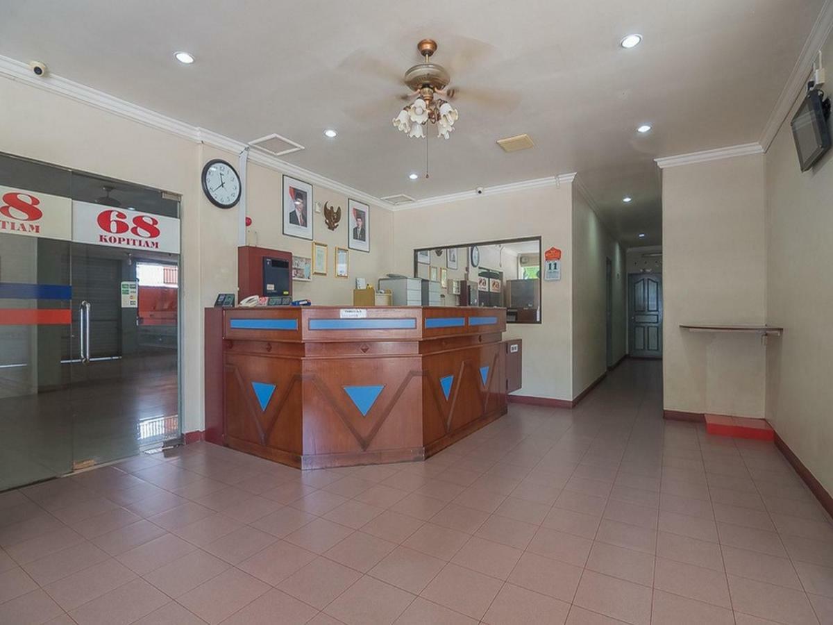 Reddoorz Near Nagoya Citywalk Batam 2 Ngoại thất bức ảnh